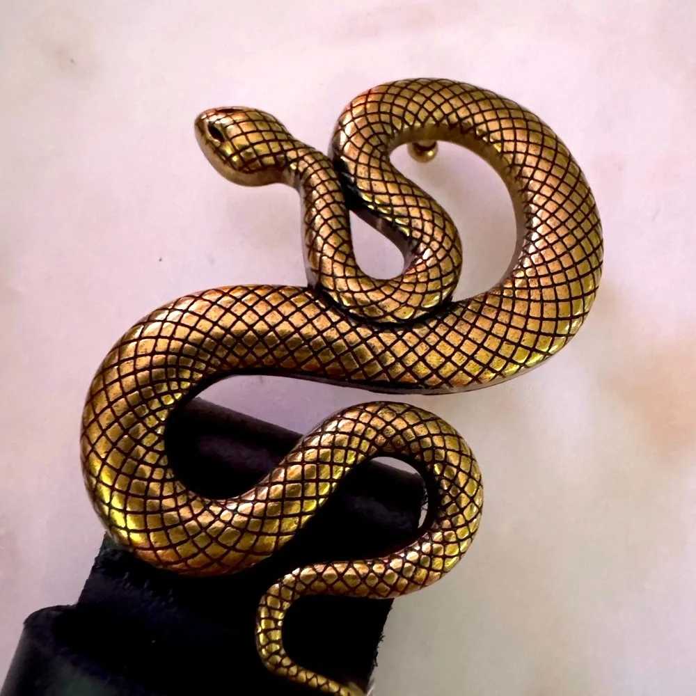 Snake buckle genuine leather belt
